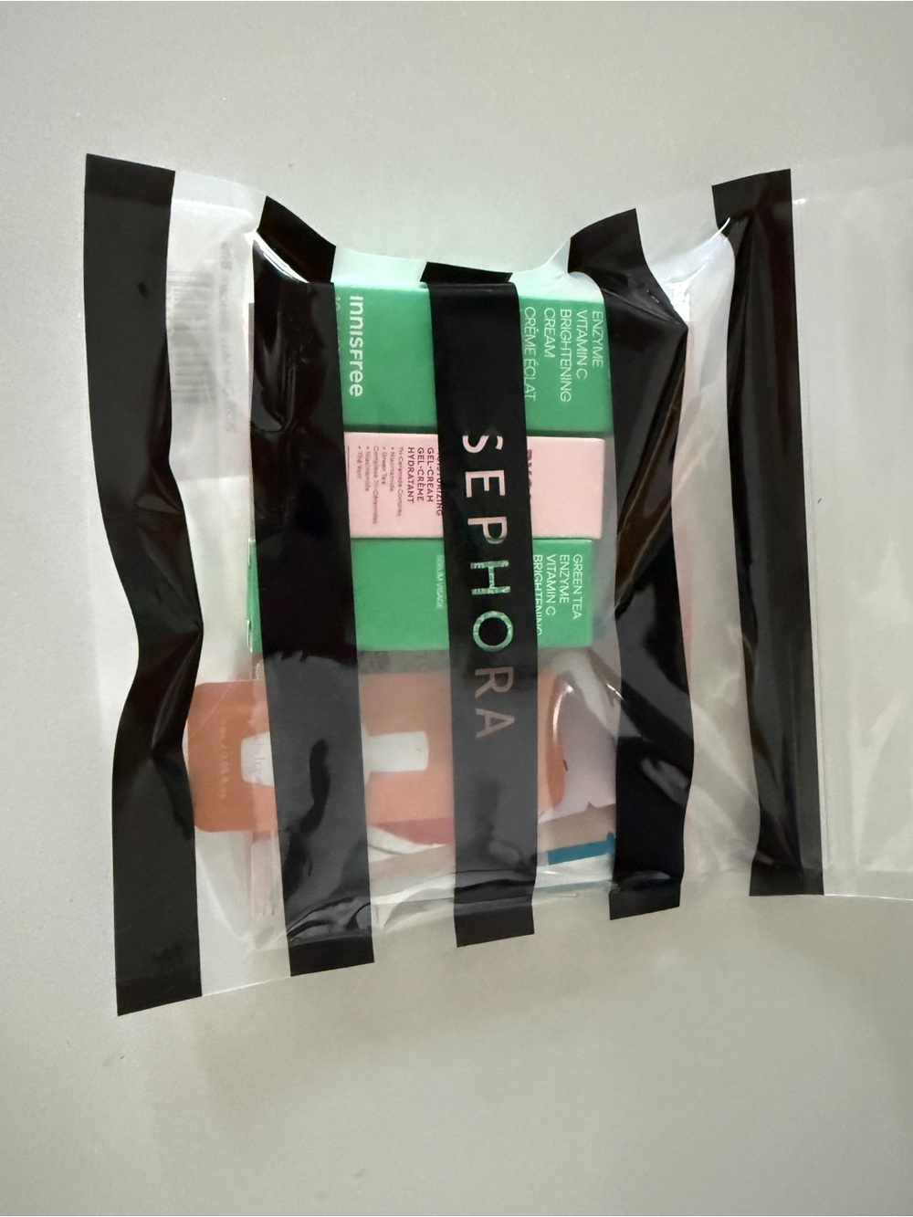 Sephora sample gift bag